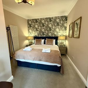 Kamer met een King Size Bed
